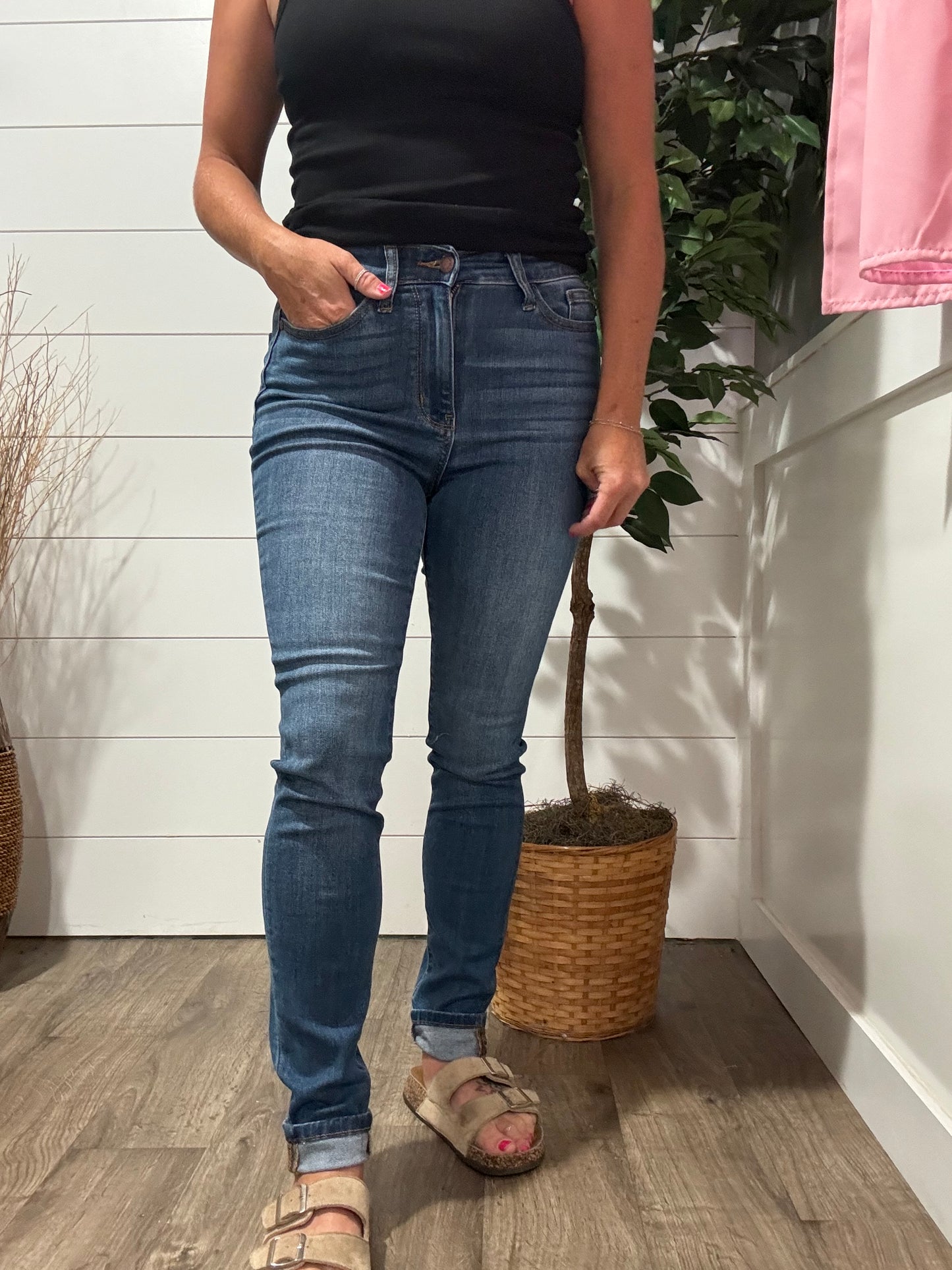 Daphne High Rise Skinny Jeans