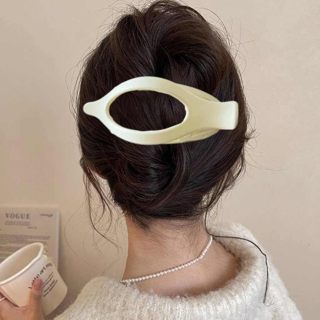 OVAL LAY DOWN FLAT HAIR CLAW CLIPS | 40H917: Brown