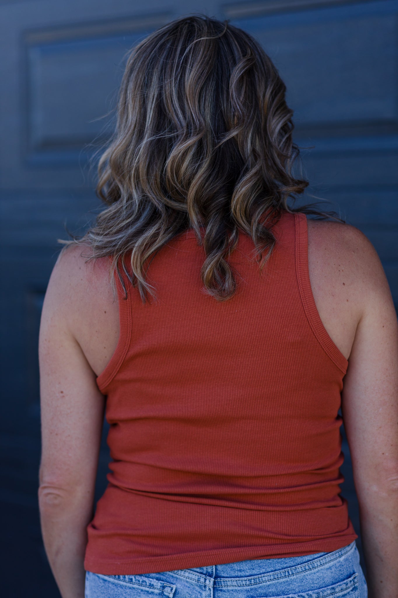 Everyday Basic Ribbed Tank - baked clay