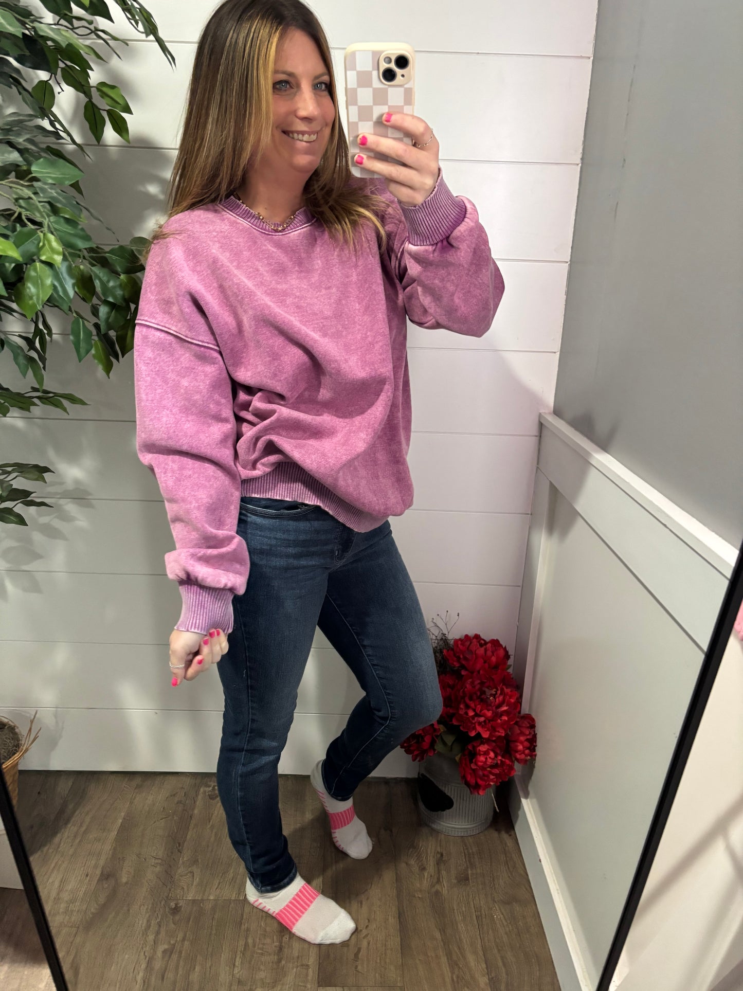 Avery Acid Wash Pullover - Light Plum