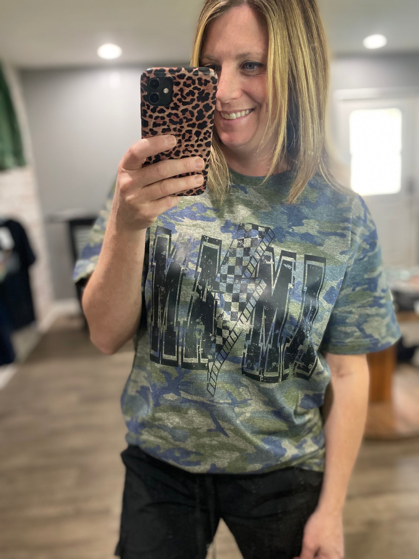 Retro Mama Graphic Tee - camo