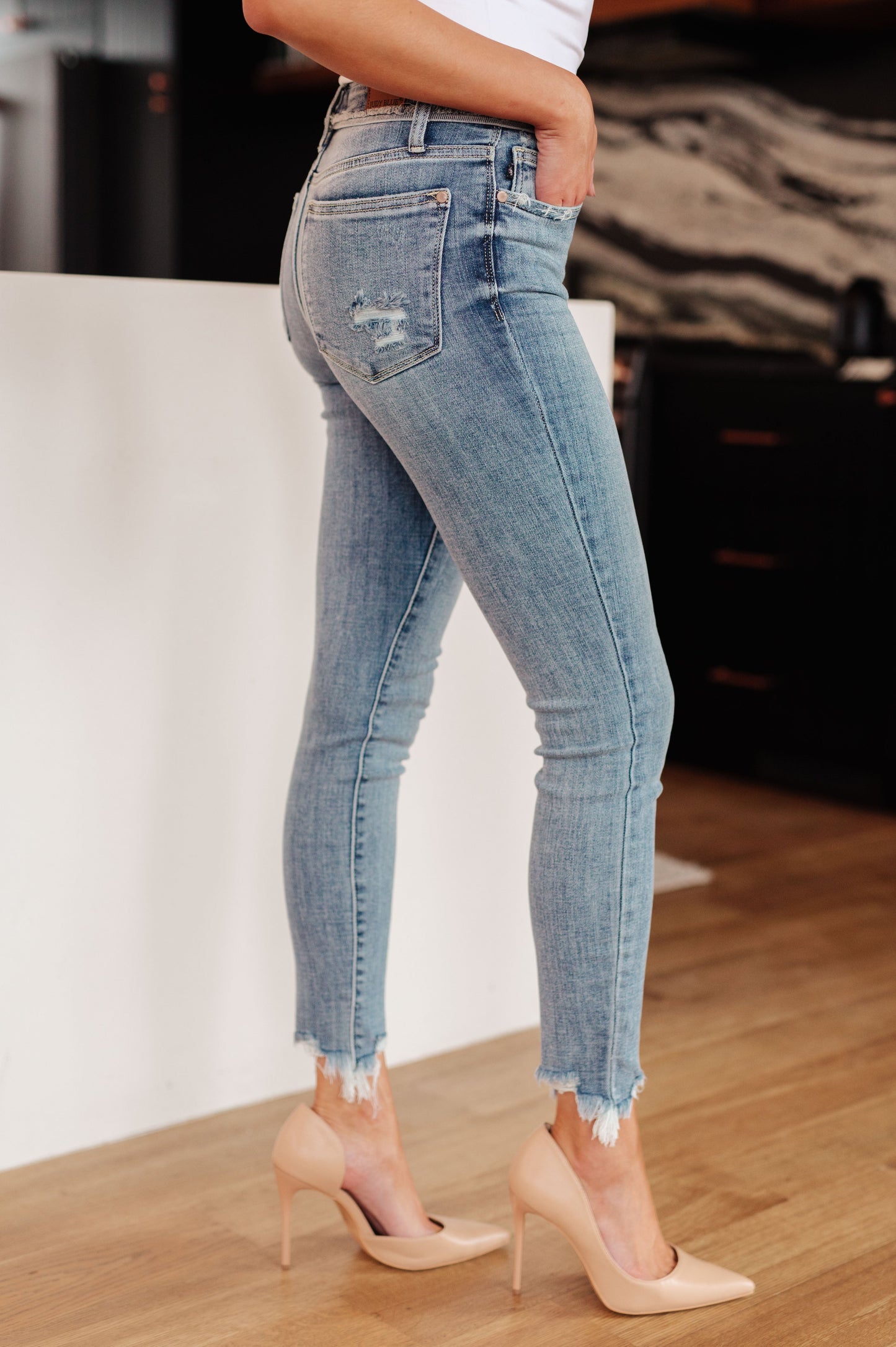 Judy Blue Mid Rise Release Waistband Detail Skinny - Sherry Wash