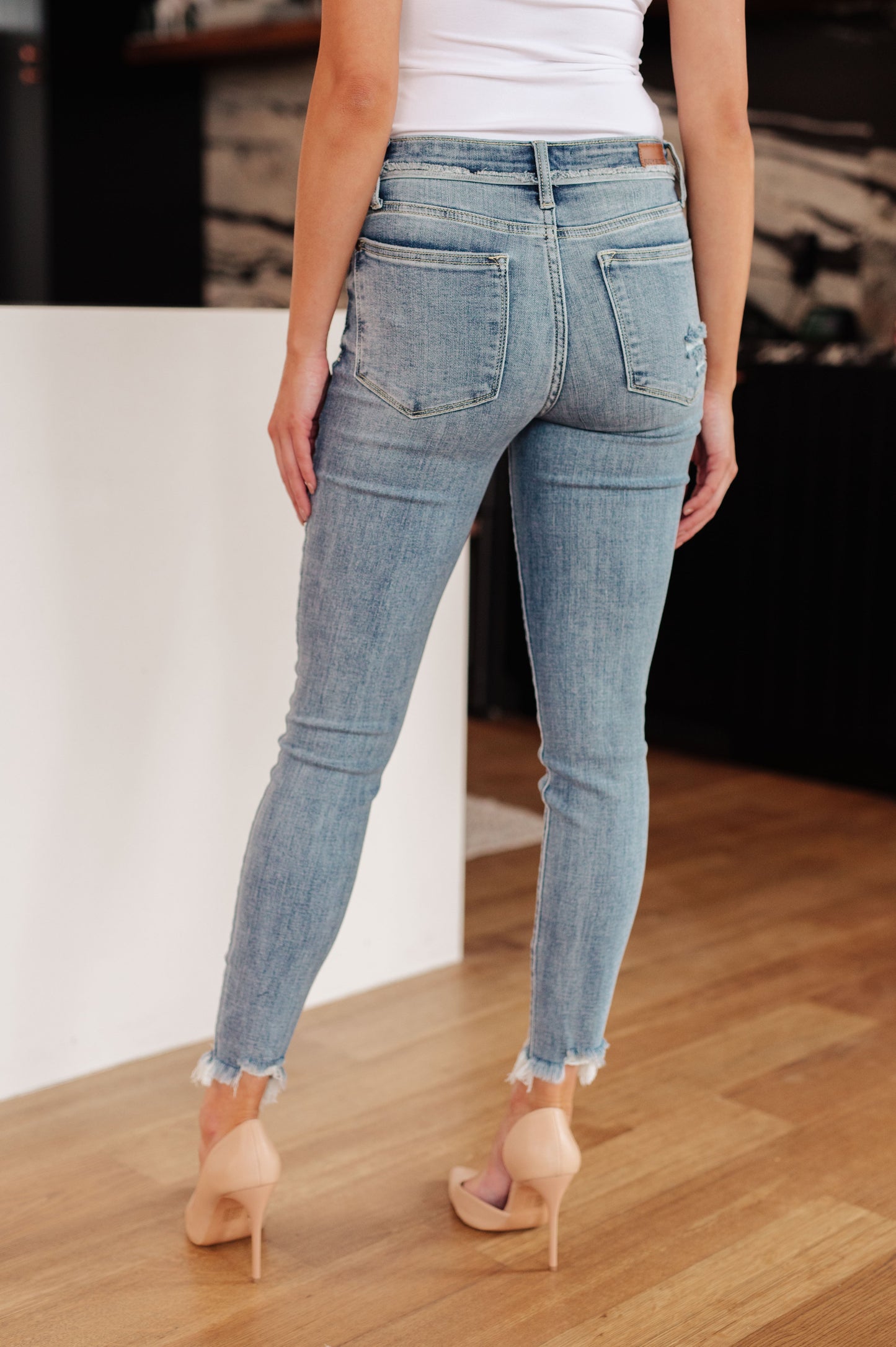 Judy Blue Mid Rise Release Waistband Detail Skinny - Sherry Wash