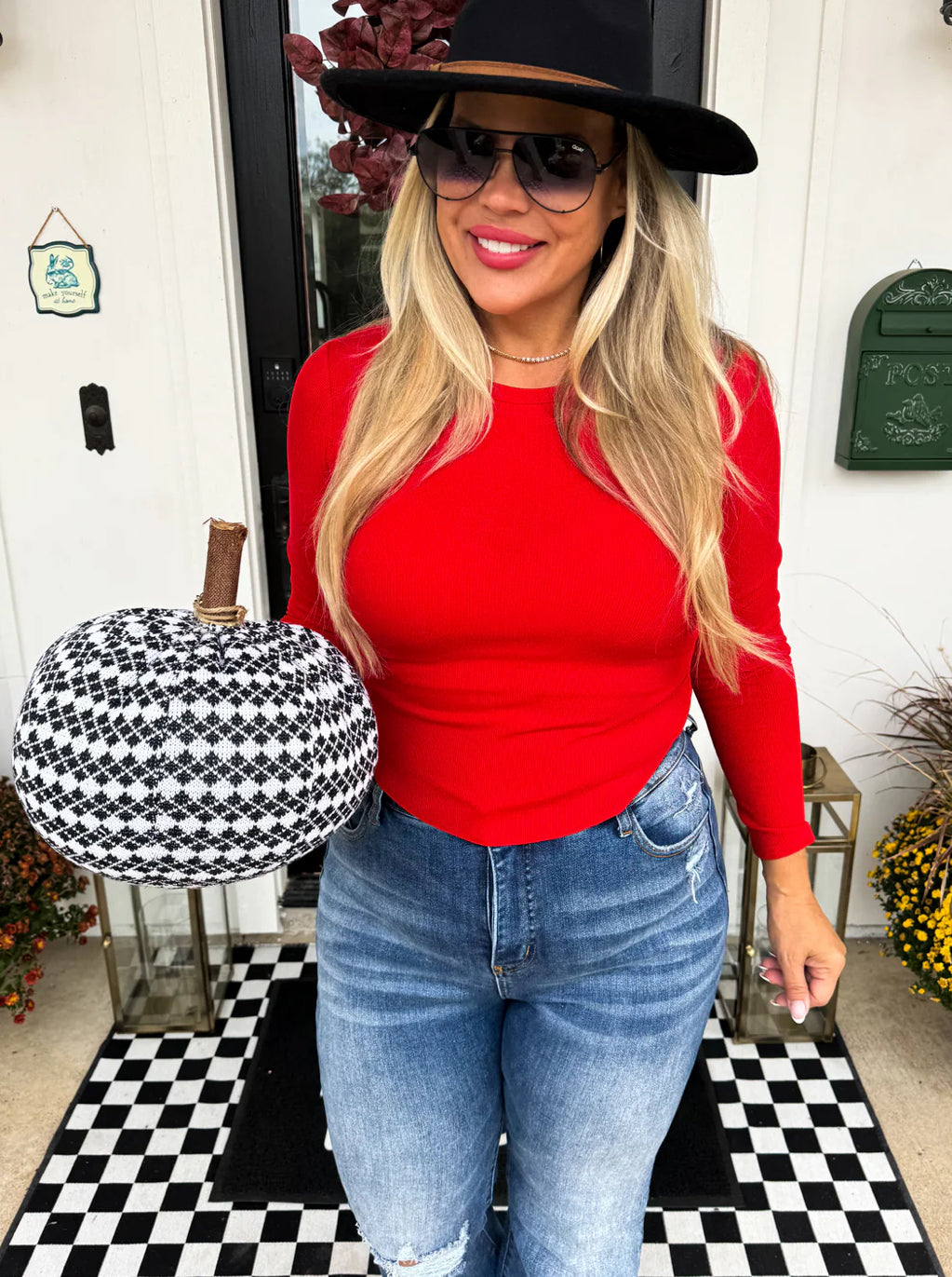 Elena Curve Hem Ribbed Top
