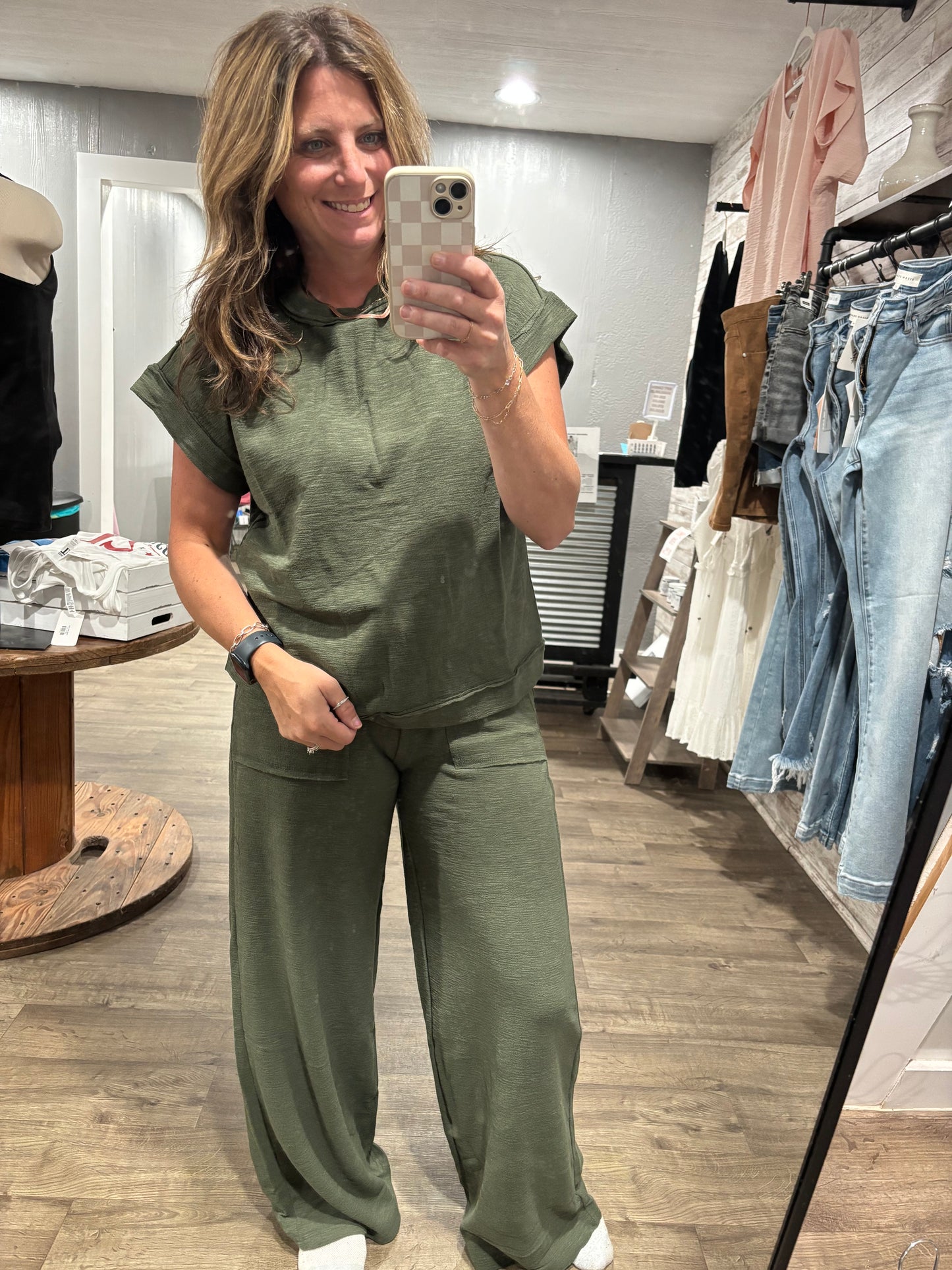 Weekend Wander Lounge Set - Olive