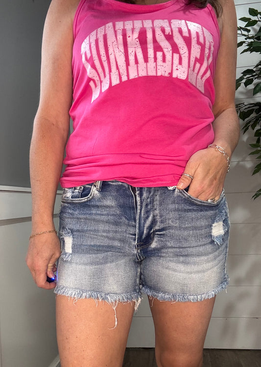 Brooklyn Frayed Hem Shorts - medium wash