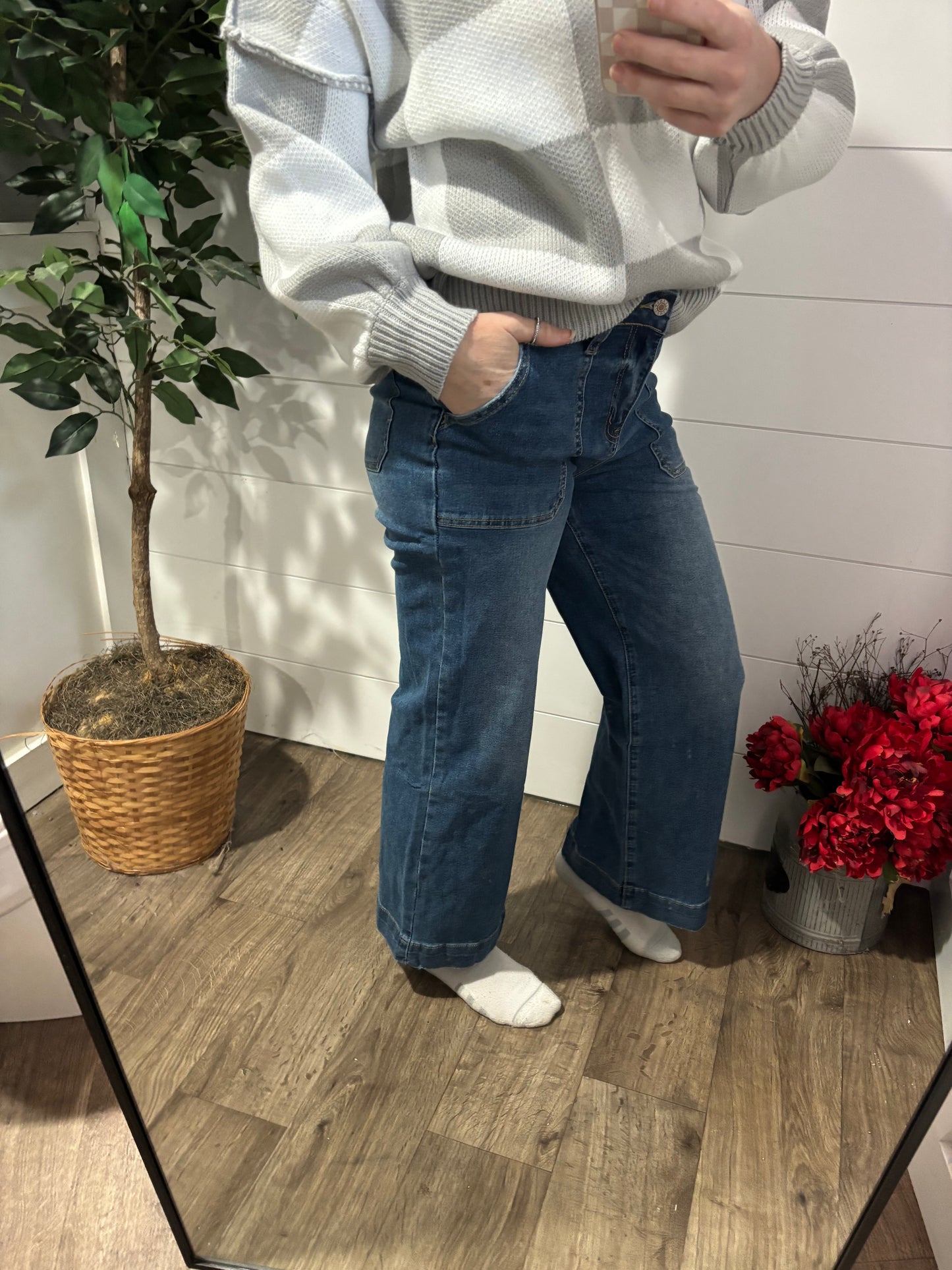 Bella Cropped High Rise Wide Leg Jeans - Blue