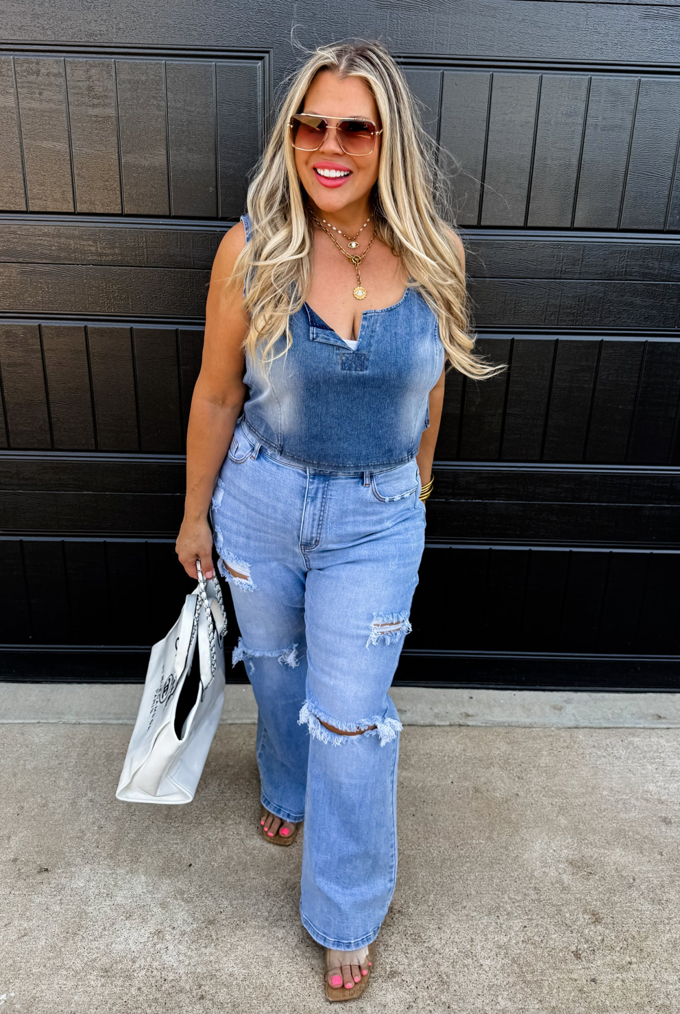 PREORDER: ASHLAND STRAIGHT LEG DISTRESSED JEANS