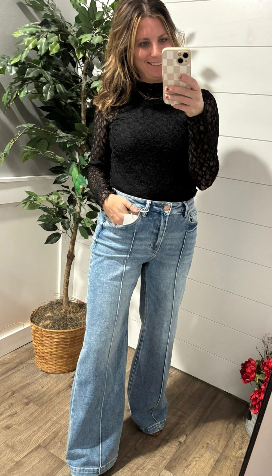 The Riley Wide Leg Jean - Risen